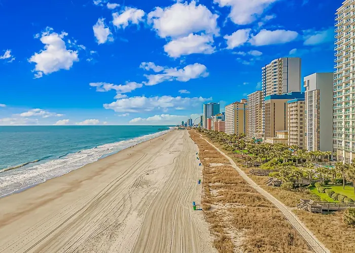 Updated One Bedroom Condo- Boardwalk Resort Unit 837 - Direct Oceanfront! Sleeps 8!